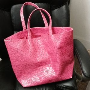 Large tote